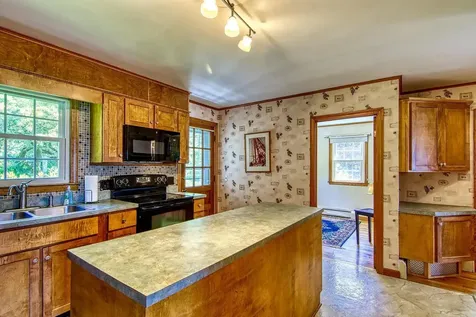 26 Boathouse Road Gouldsboro ME 04607