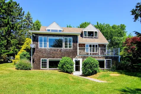 26 Boathouse Road Gouldsboro ME 04607