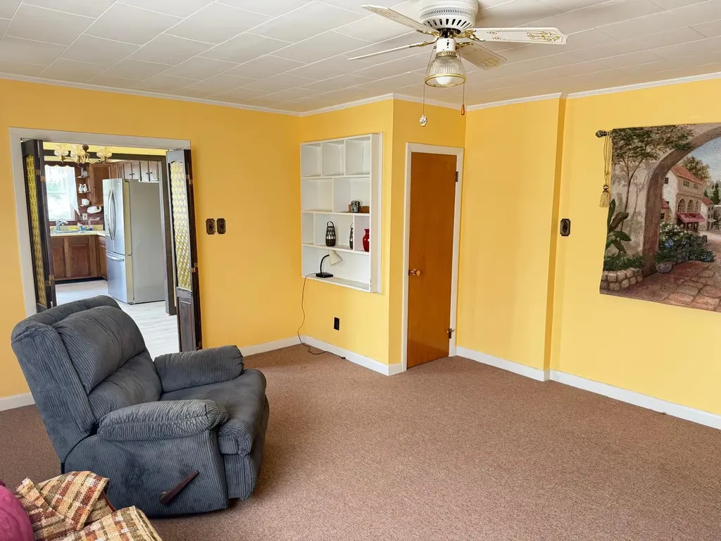 10 Macarthur Avenue Caribou ME 04736