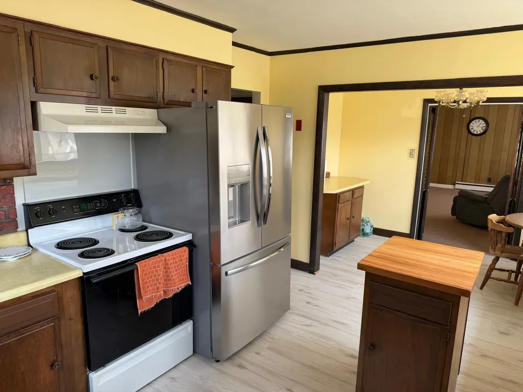 10 Macarthur Avenue Caribou ME 04736
