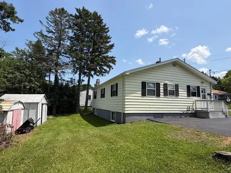 10 Macarthur Avenue Caribou ME 04736