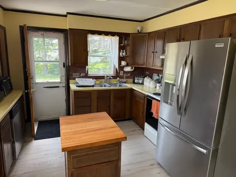 10 Macarthur Avenue Caribou ME 04736