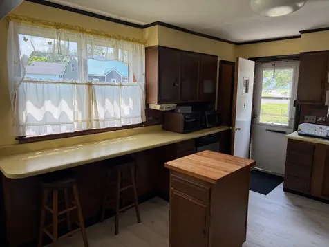 10 Macarthur Avenue Caribou ME 04736