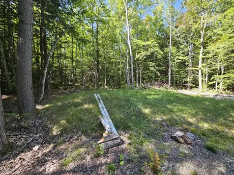 M U10 L6 Loon Cove Lane Strong ME 04983
