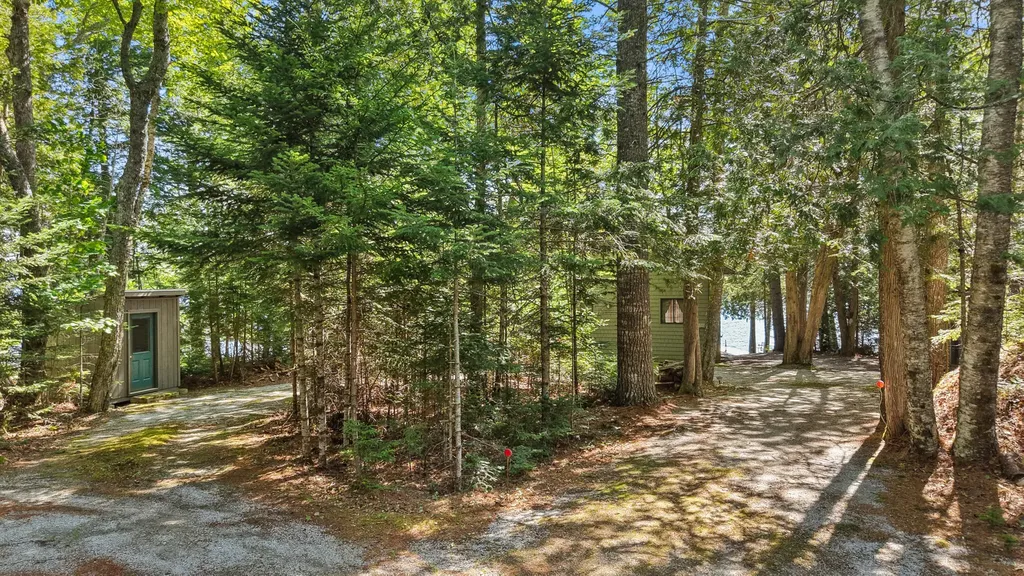 3 Ring Point Penobscot ME 04476