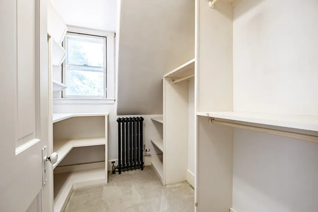 28 Glidden Street Newcastle ME 04553