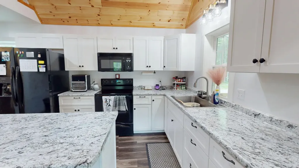 577 Edinburg Road Edinburg ME 04448