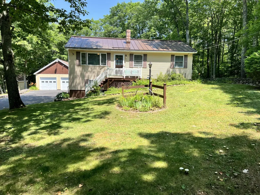 1700 Albion Road Winslow ME 04901