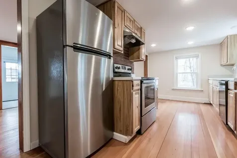 47 Anglers Road Windham ME 04062