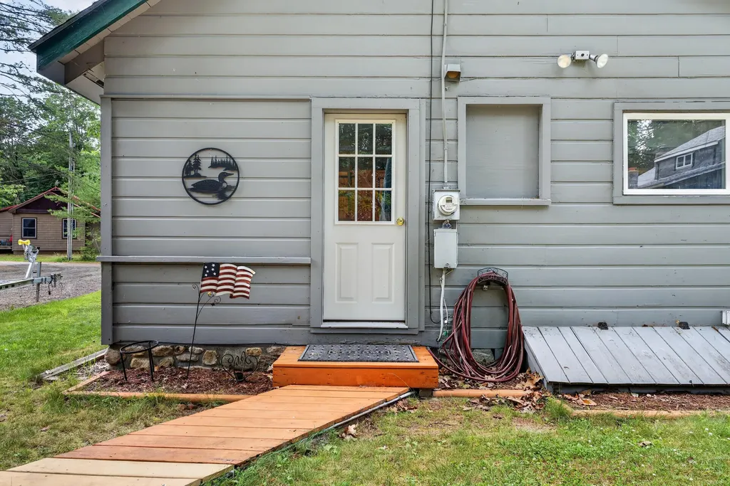 13 Tall Pines Road Naples ME 04055
