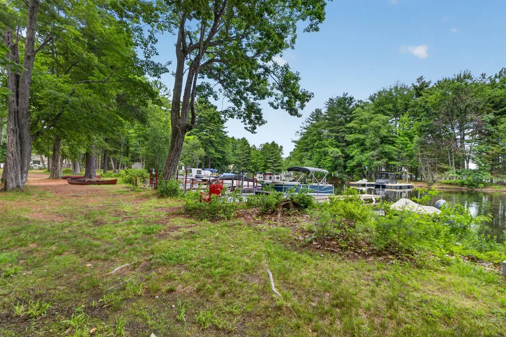 13 Tall Pines Road Naples ME 04055