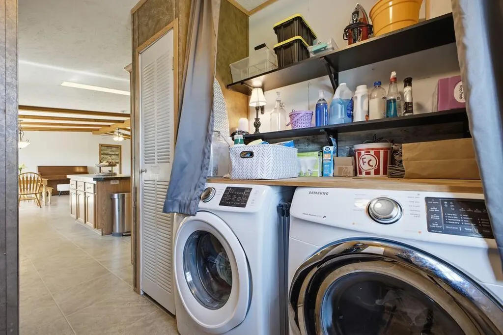 18 Riverside Terrace Sidney ME 04330