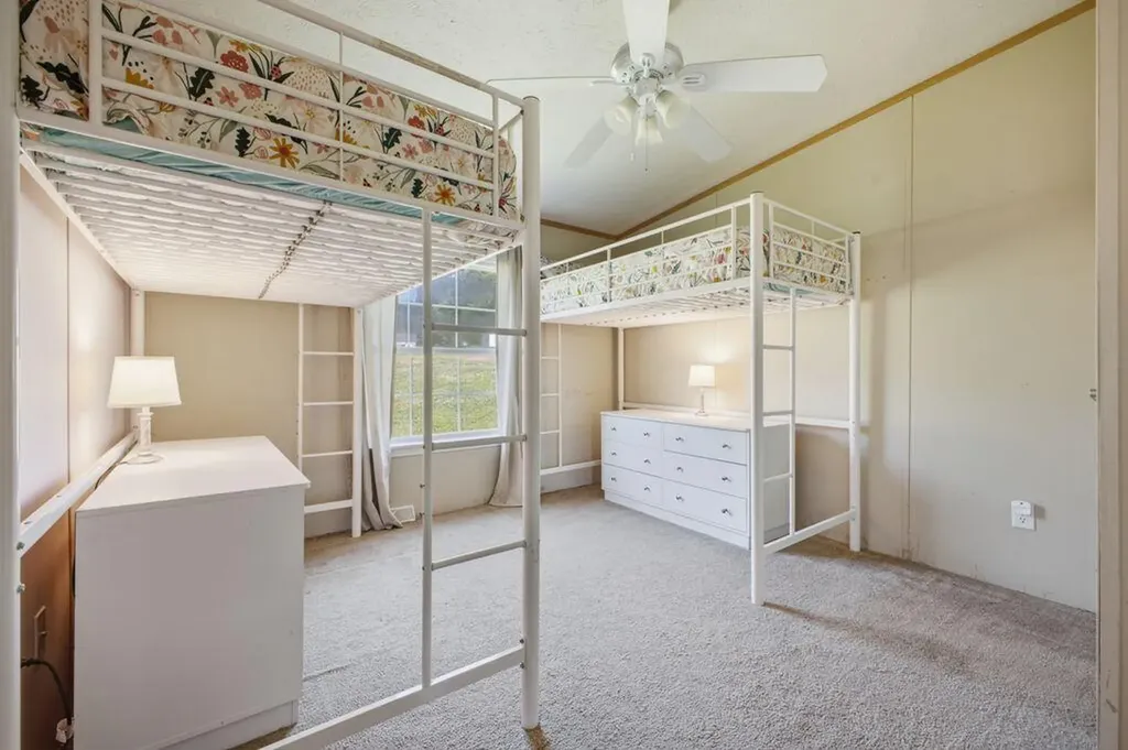 18 Riverside Terrace Sidney ME 04330