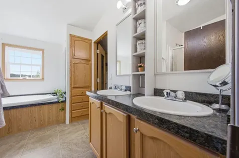 18 Riverside Terrace Sidney ME 04330