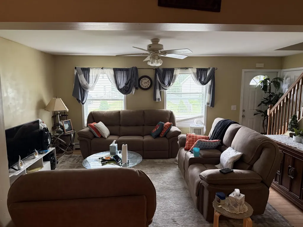 14 Darcy Drive Lewiston ME 04240