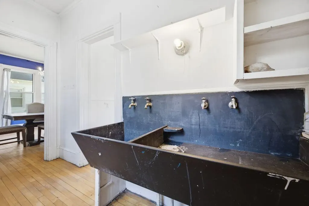1 Curtis Street Lewiston ME 04240