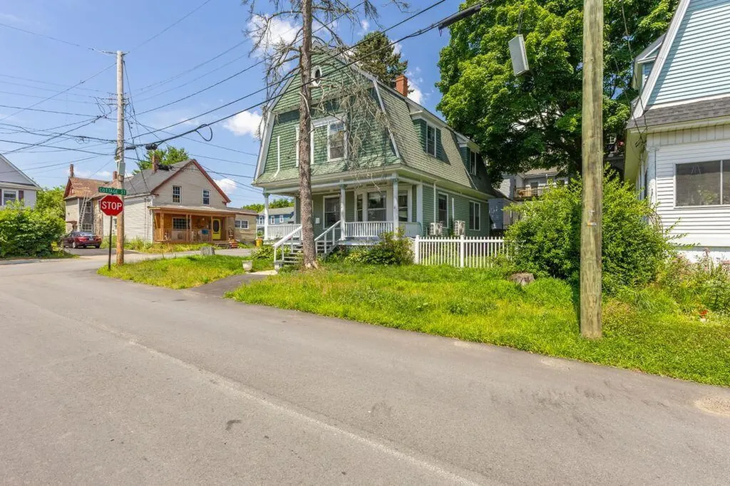 1 Curtis Street Lewiston ME 04240