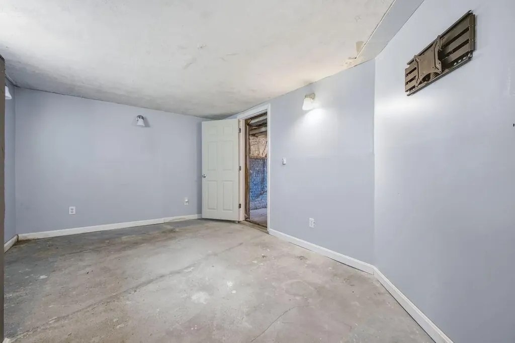 1 Curtis Street Lewiston ME 04240