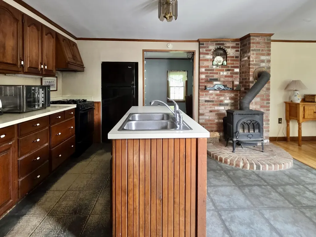 115 Campbell Pond Road West Bath ME 04530