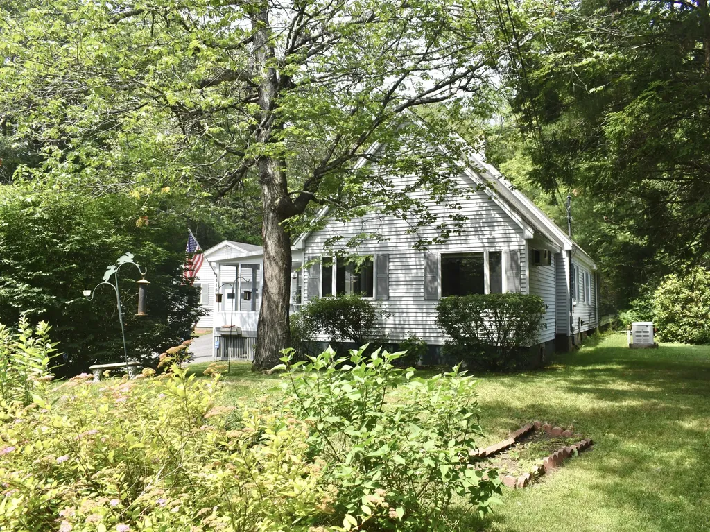 115 Campbell Pond Road West Bath ME 04530