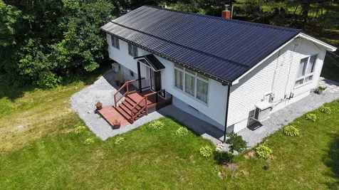 166 Kelley Road Orono ME 04473