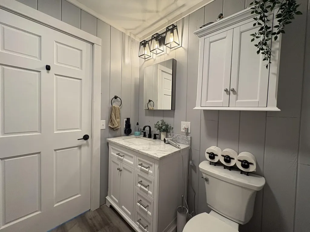 422 Peltoma Avenue Pittsfield ME 04967