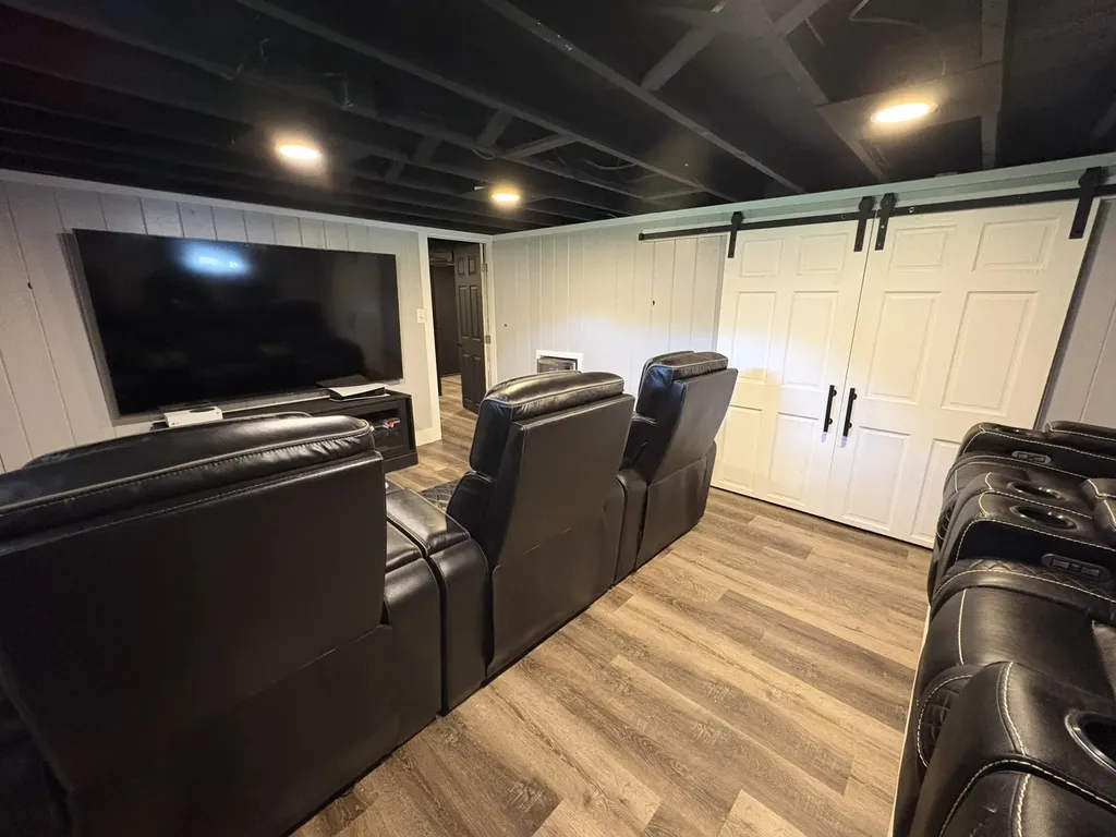 422 Peltoma Avenue Pittsfield ME 04967