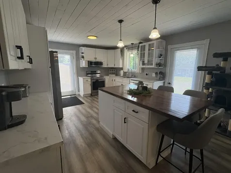 422 Peltoma Avenue Pittsfield ME 04967
