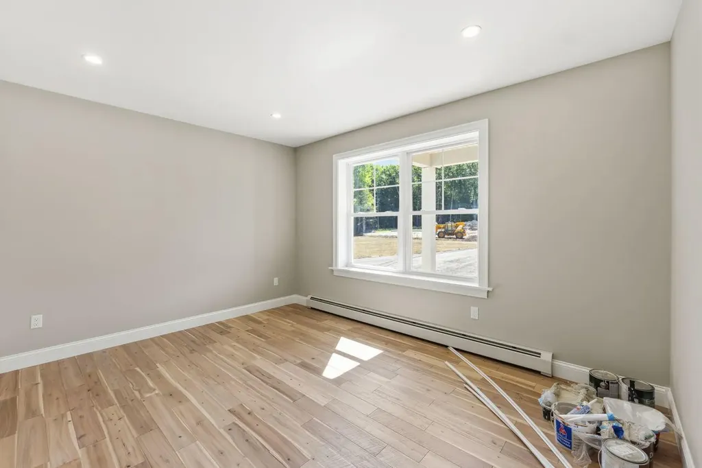 14 Scout Lane Windham ME 04062