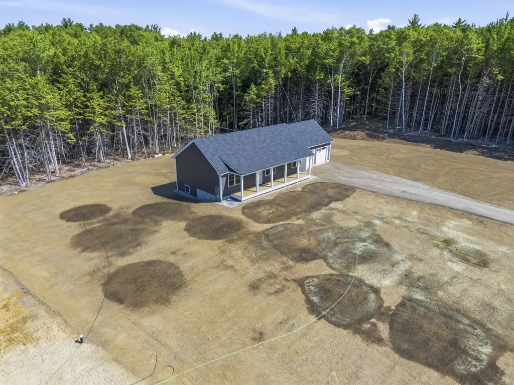 14 Scout Lane Windham ME 04062