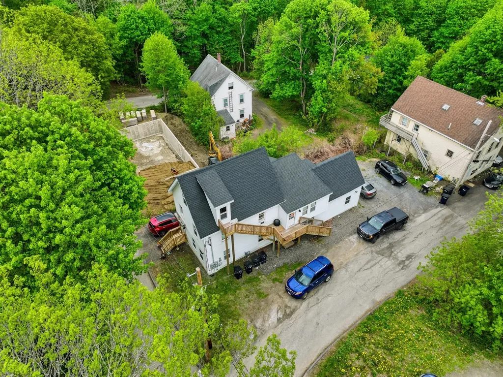 76 Smith Street Bangor ME 04401