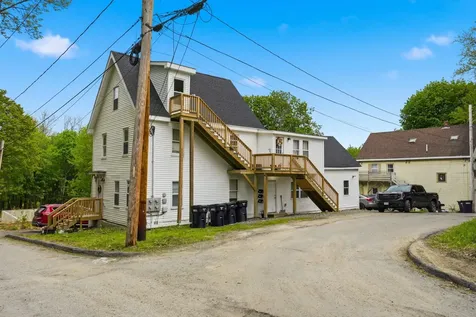 76 Smith Street Bangor ME 04401