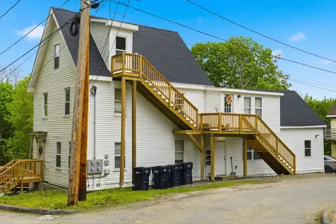 76 Smith Street Bangor ME 04401