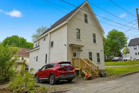 76 Smith Street Bangor ME 04401