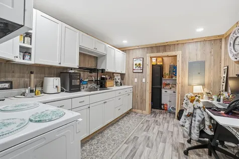 76 Smith Street Bangor ME 04401