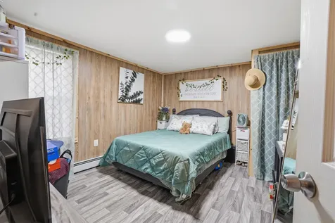 76 Smith Street Bangor ME 04401