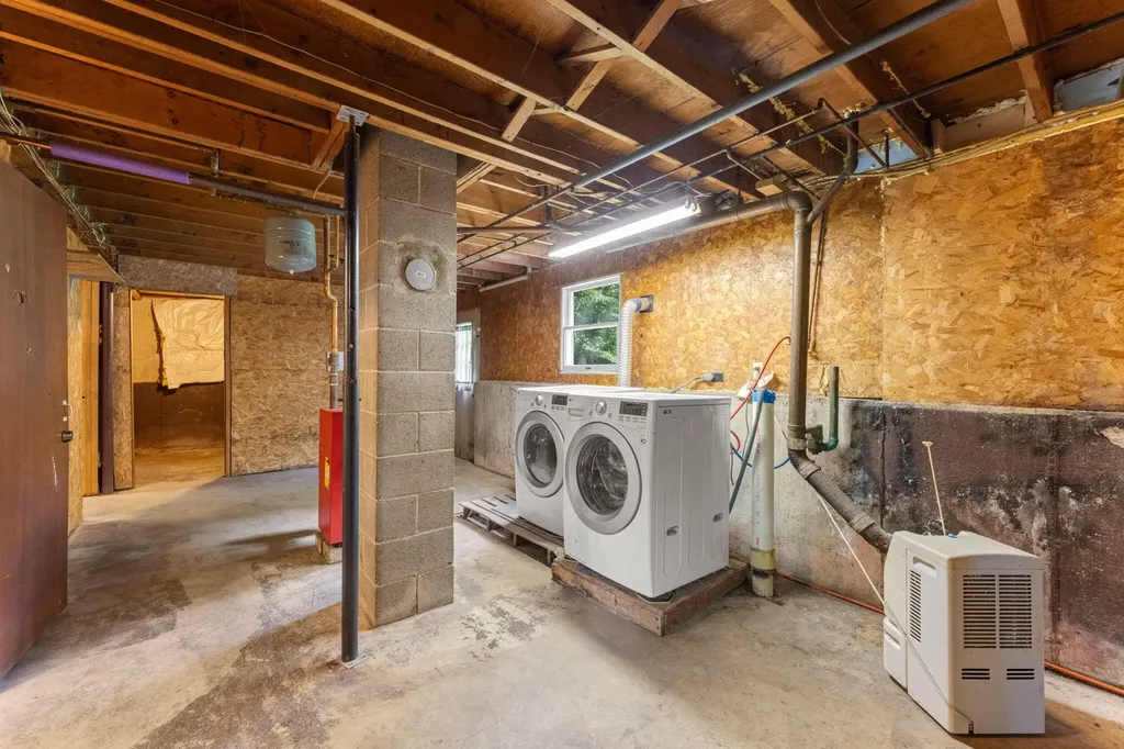 459 Bog Road Hermon ME 04401