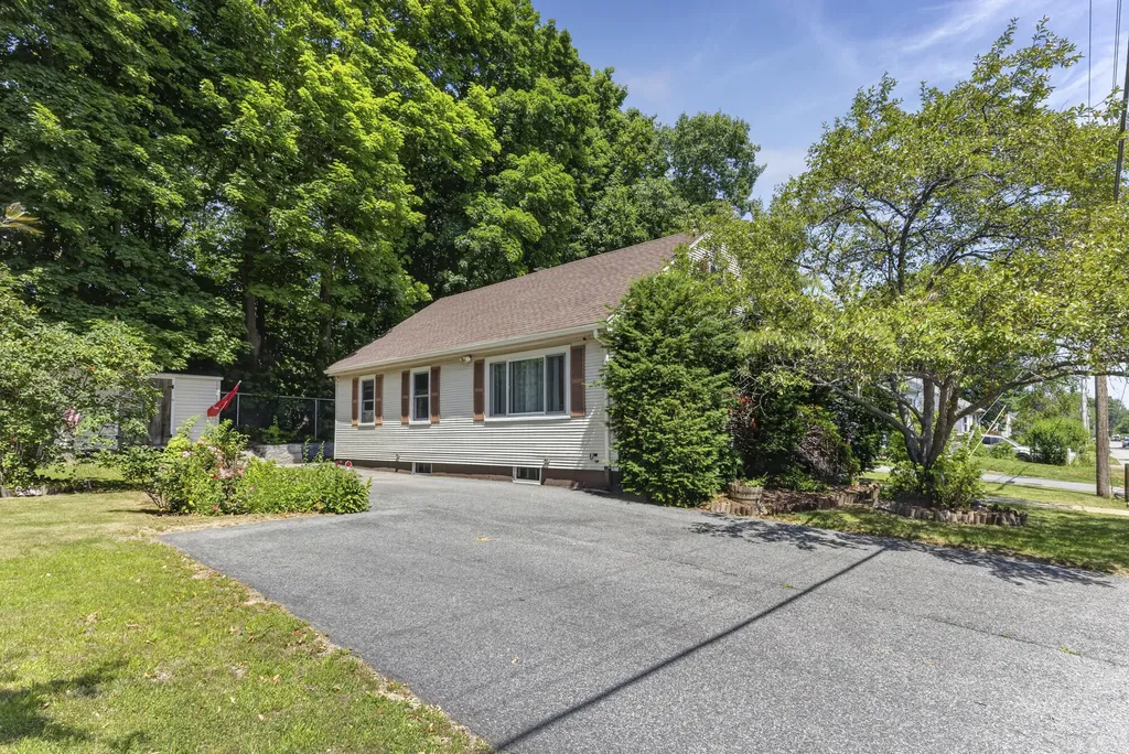 32 Taft Avenue Portland ME 04102