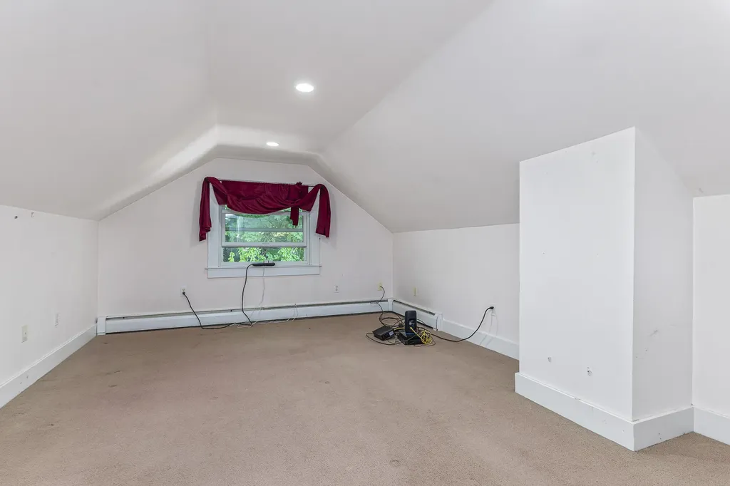 32 Taft Avenue Portland ME 04102