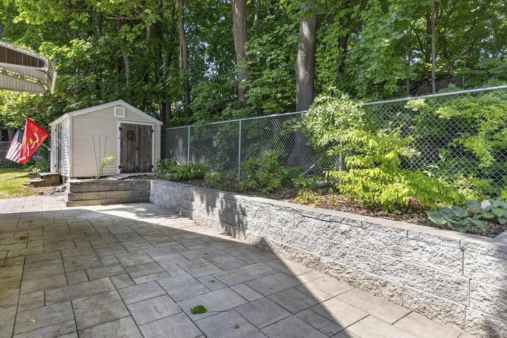 32 Taft Avenue Portland ME 04102