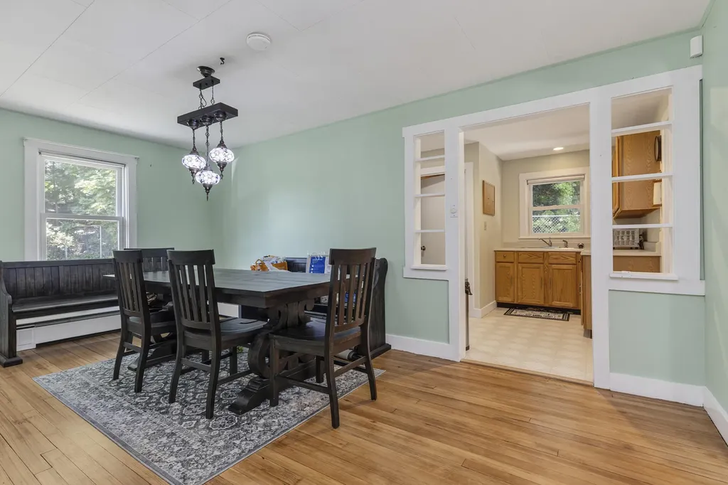 32 Taft Avenue Portland ME 04102