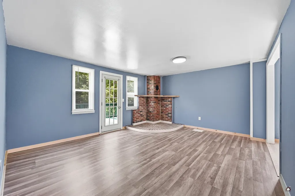 28 Pleasant Hill Drive Norridgewock ME 04957