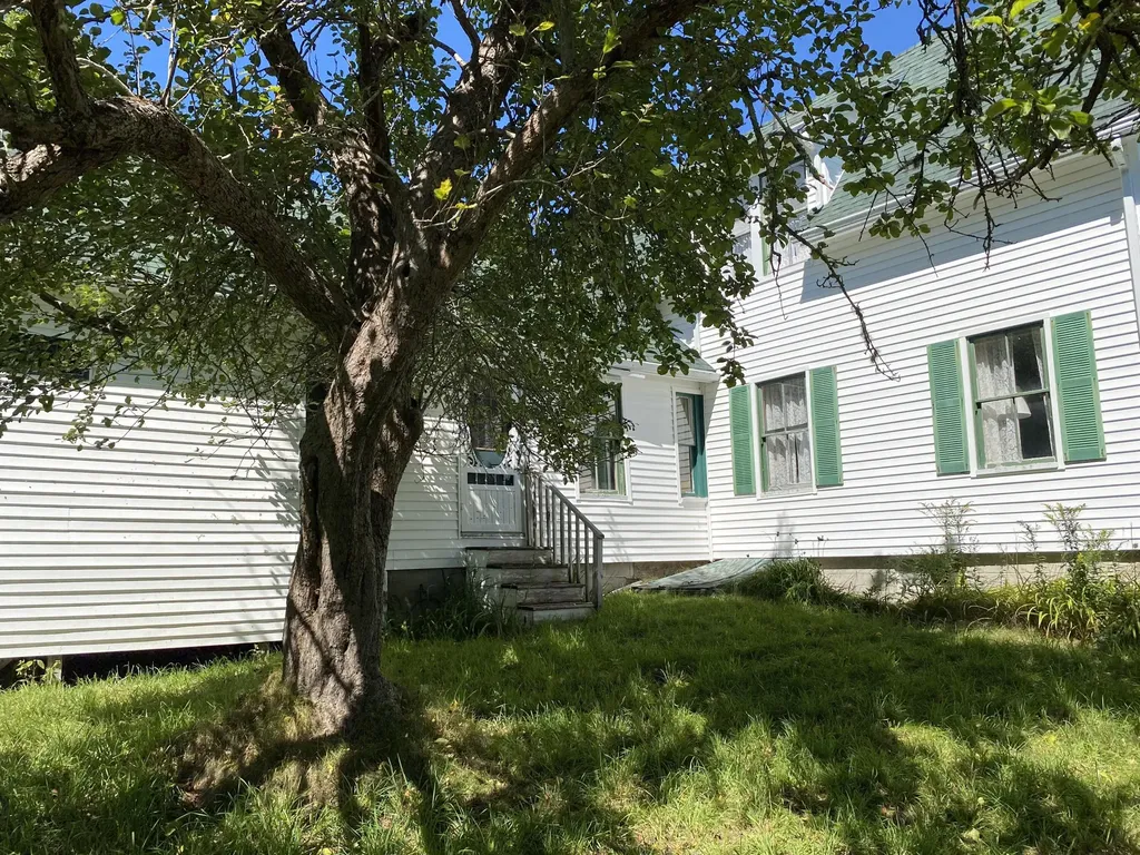 877 Ryder Cove Lane Islesboro ME 04848