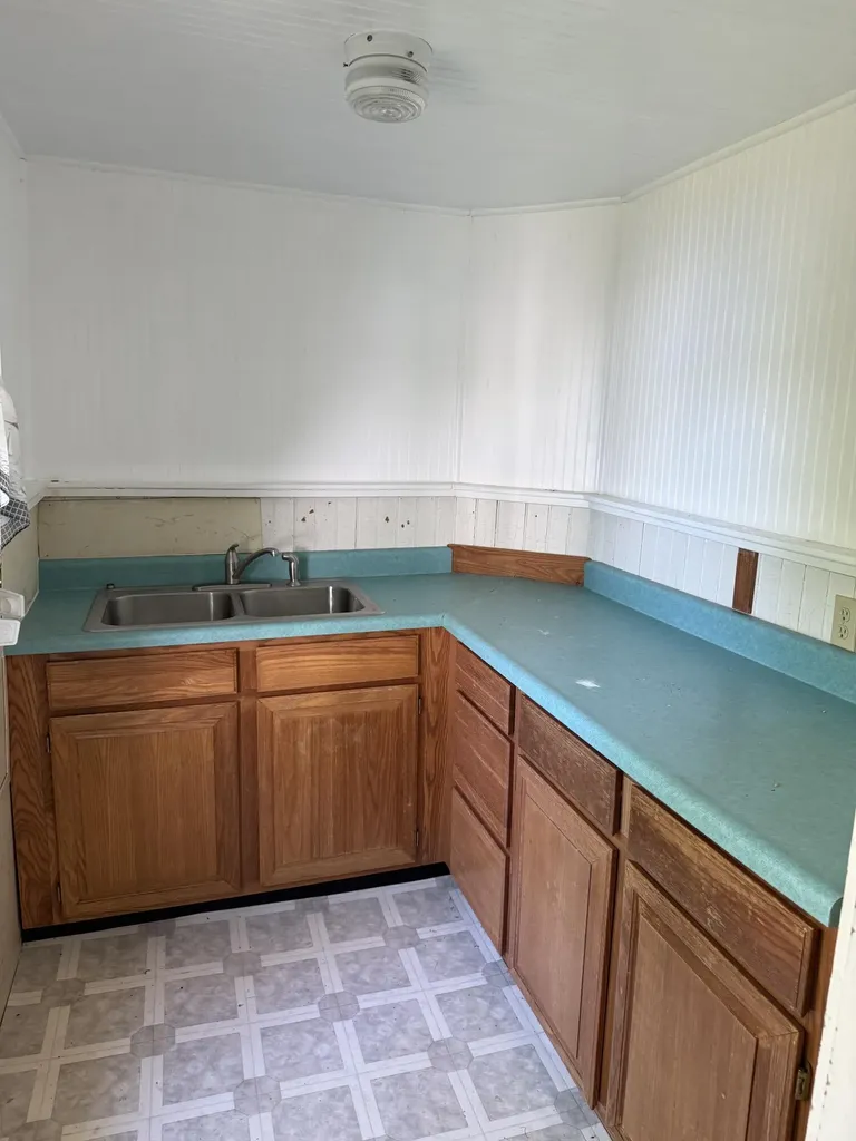 877 Ryder Cove Lane Islesboro ME 04848