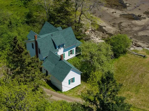 877 Ryder Cove Lane Islesboro ME 04848