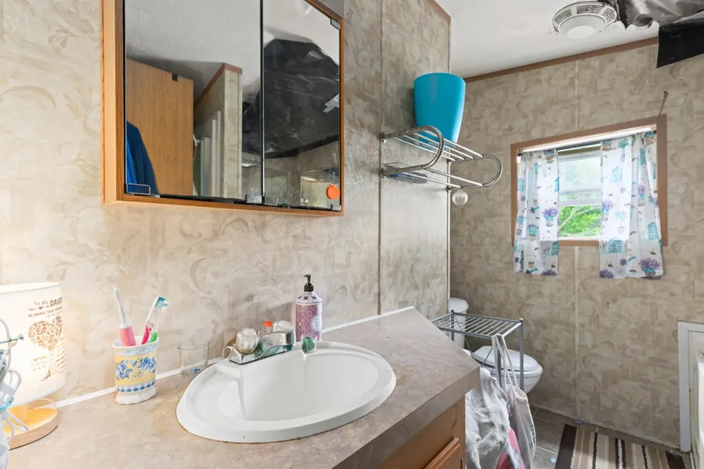 238 Long Plains Road Buxton ME 04093