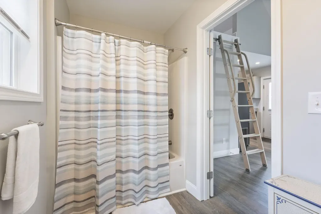 994 Portland Road Saco ME 04072