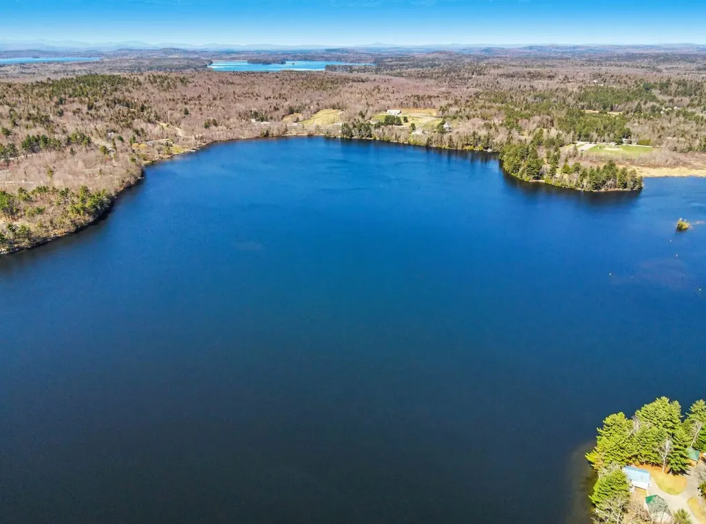 85 Tilton Point Trail Oakland ME 04963