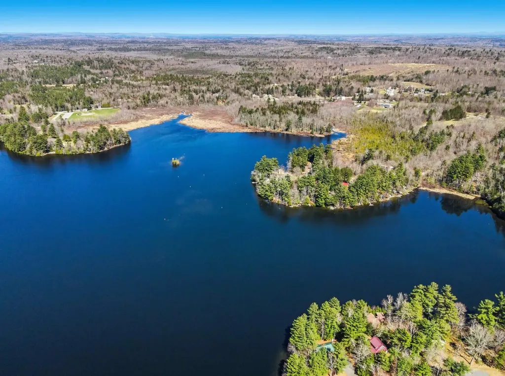 85 Tilton Point Trail Oakland ME 04963