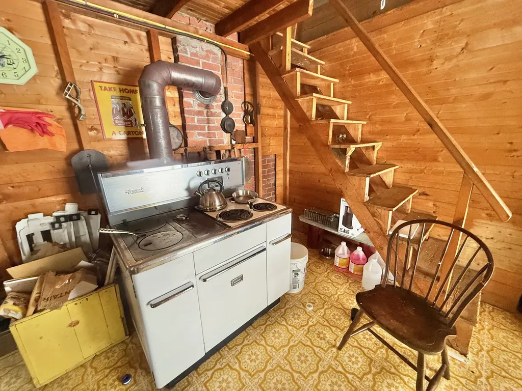 85 Tilton Point Trail Oakland ME 04963